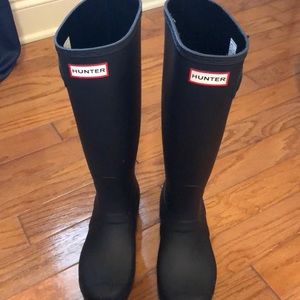 Matte Black Hunter Boots